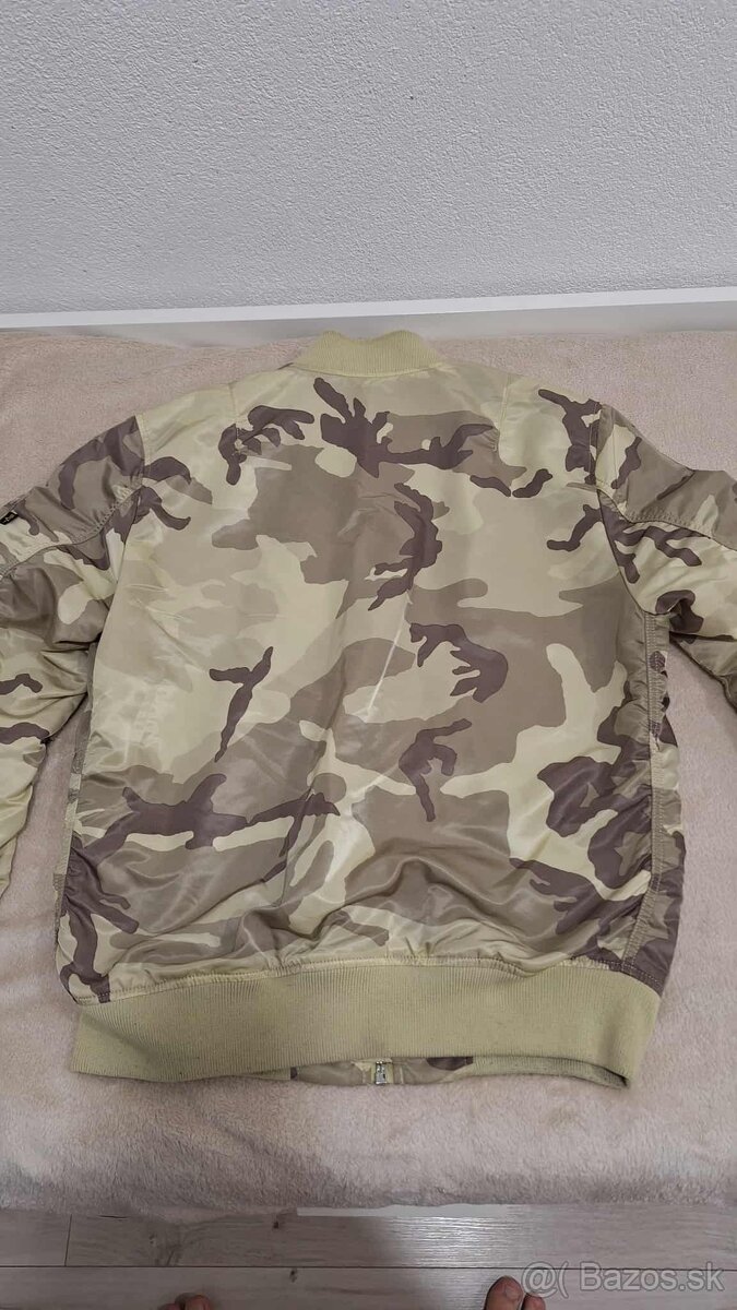 Bunda Alpha Industries - 2