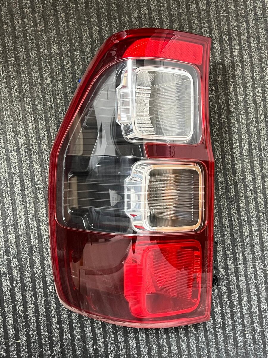 Zadné svetlá Ford Ranger Wildtrack 2246567 , 2246572 - 2