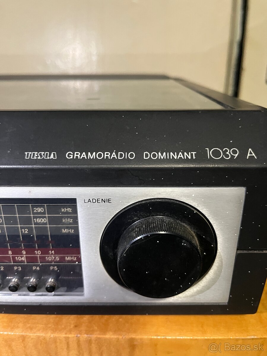 Tesla gramoradio Dominant 1039A - 2