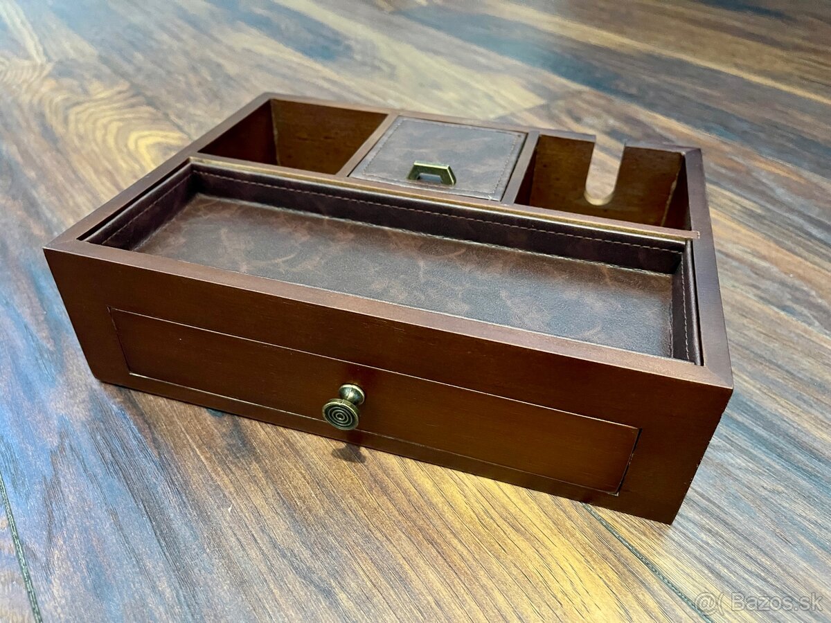 Drevený organizér Woodburry - 2