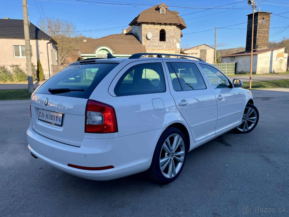 Ṣ̌koda Octavia VRS 2.0 TFSI - 2
