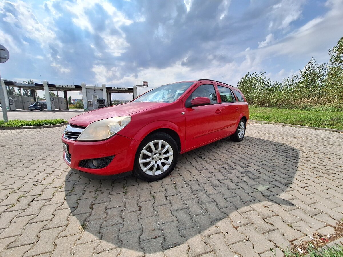 Opel Astra Wagon - 2