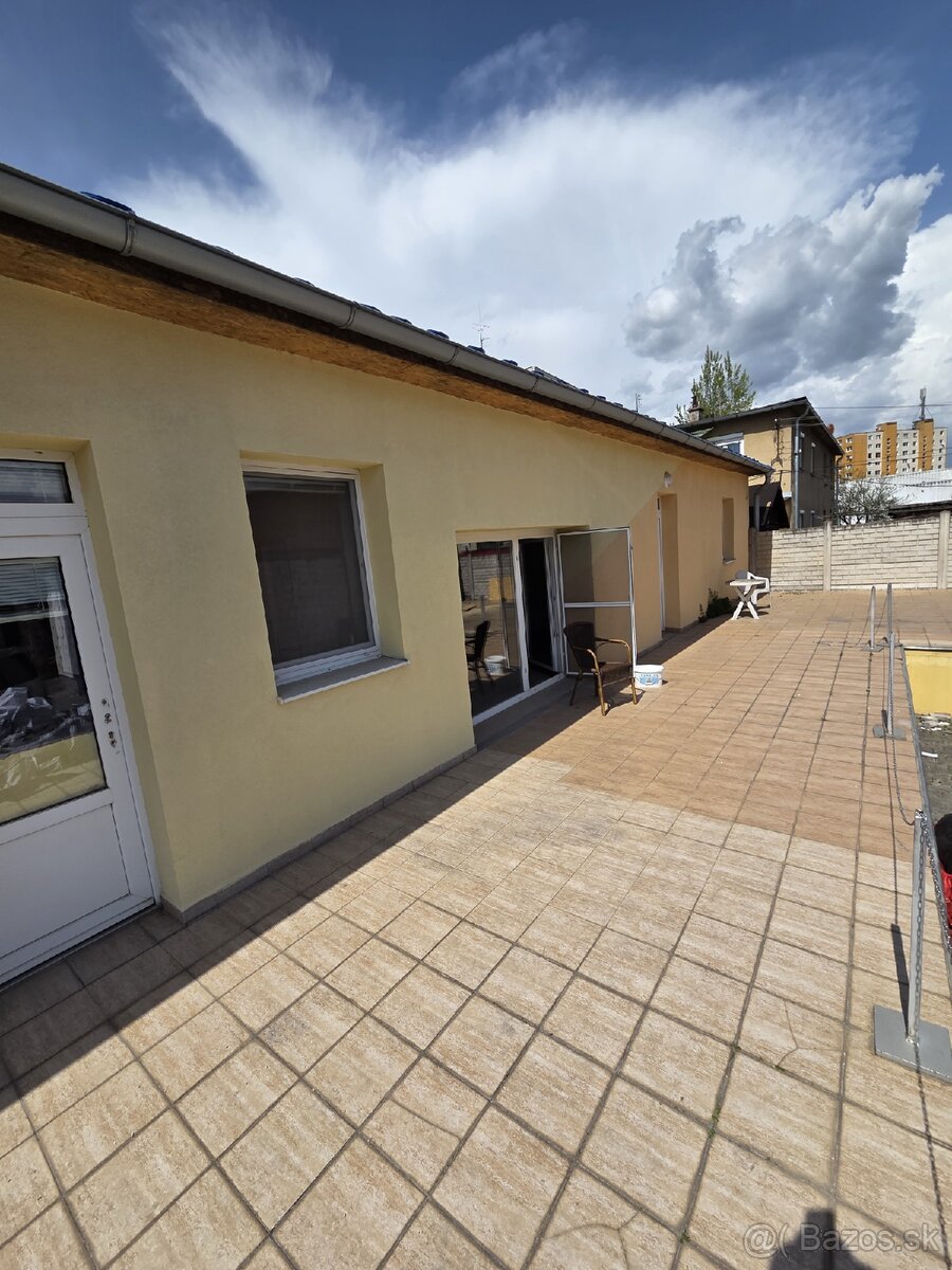 Obchodné priestory Hnúšťa - 2