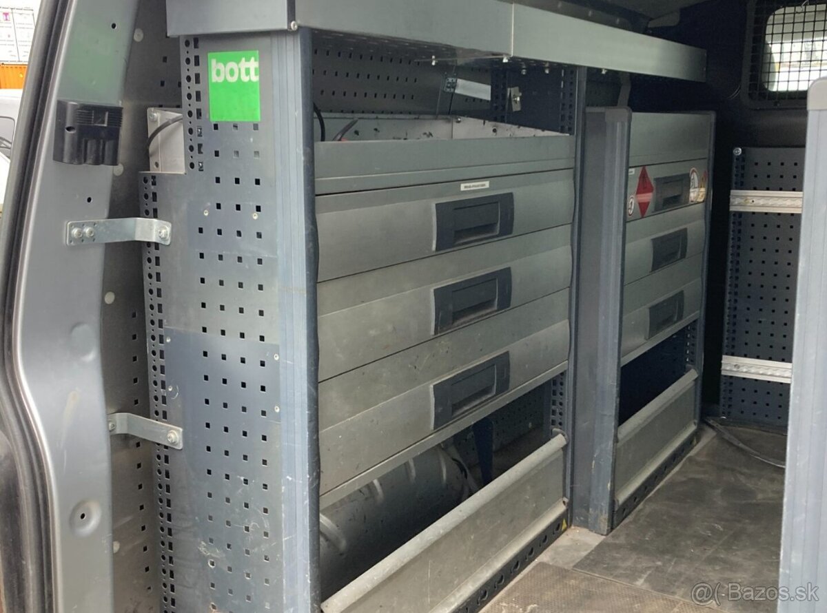 Plechové dílenské boxy Transporter Regály Bott - 2
