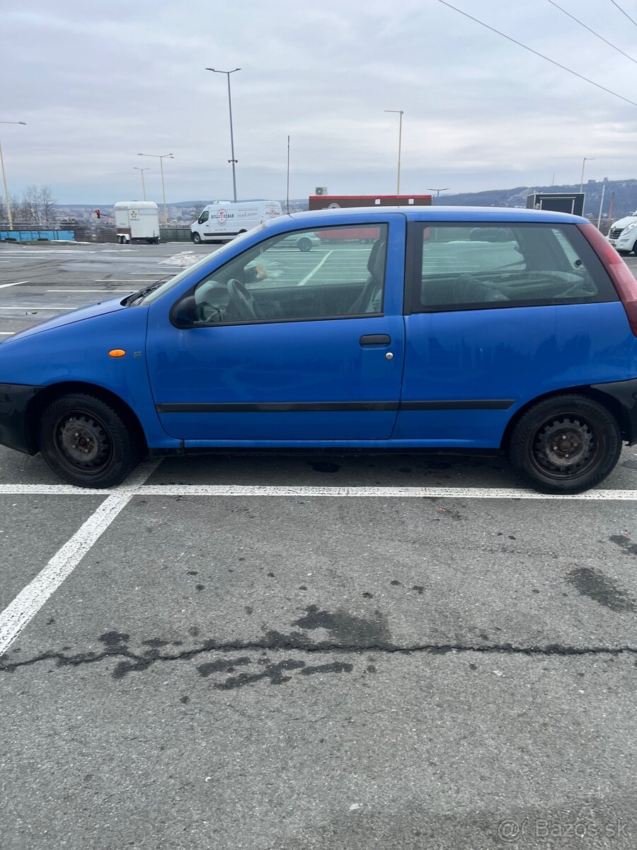 Fiat Punto - 2