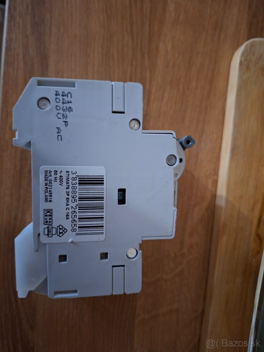 Predam 3fazovy istic - 2