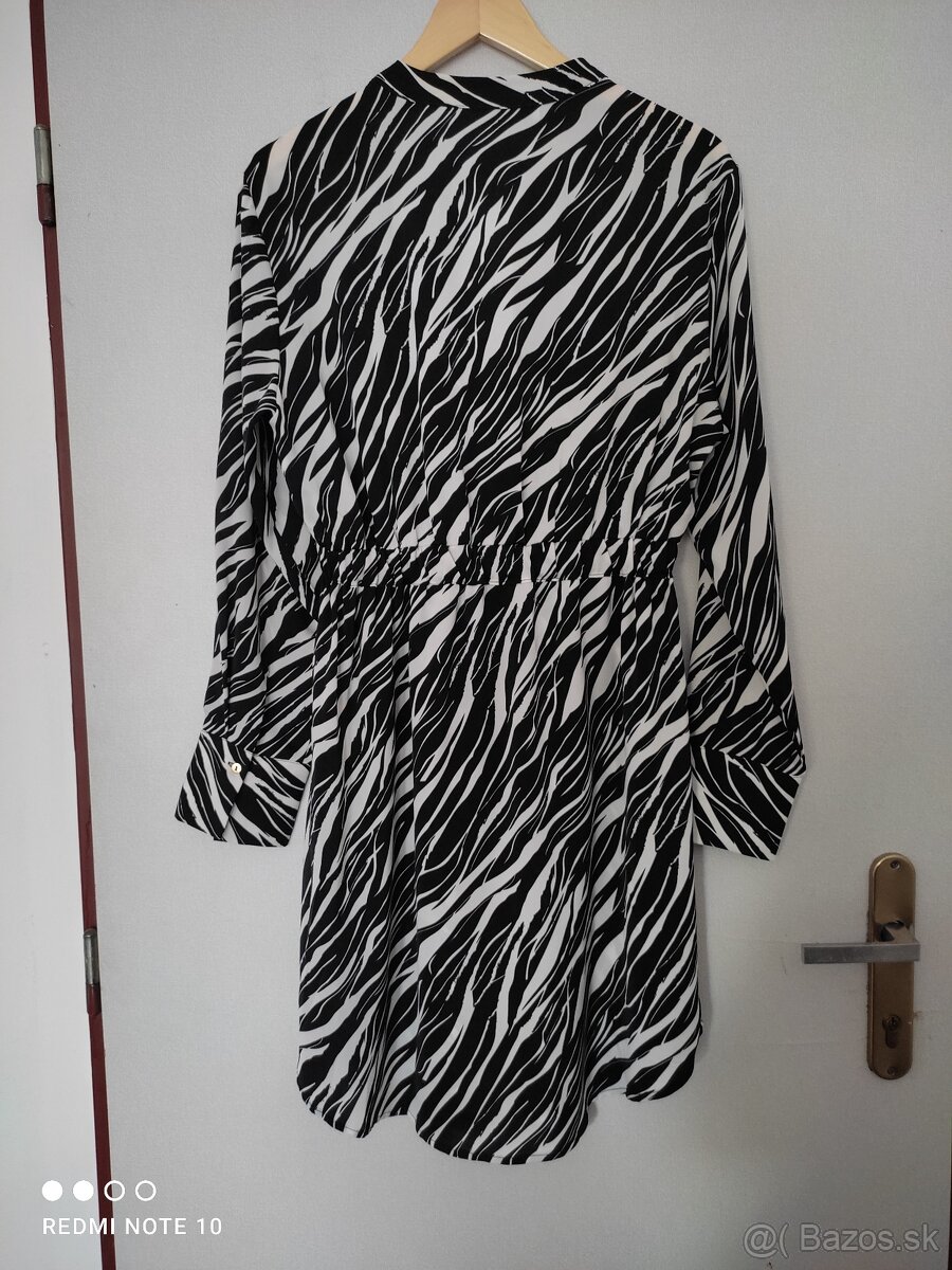 Ľahučké košeľové šaty -38,40 - 2