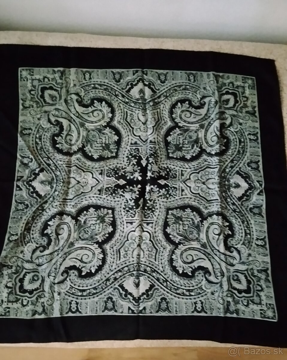 Staré retro šatky - 2