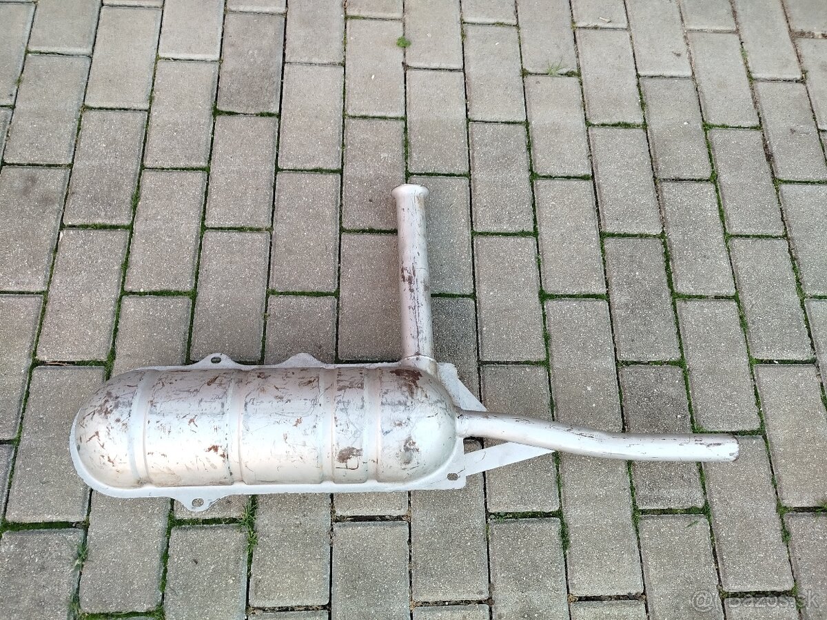 Výfuk na škoda 100 - 2