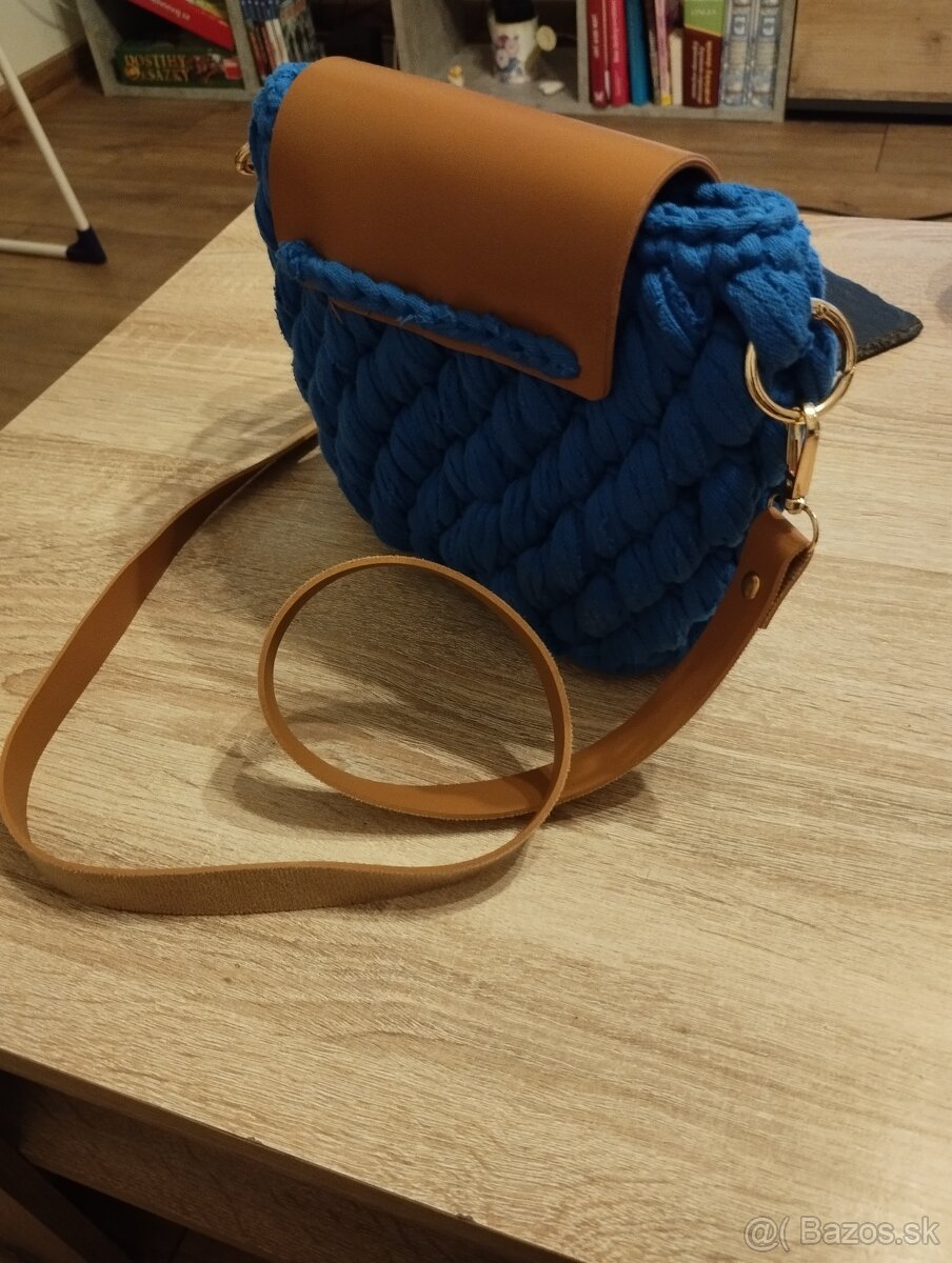 Háčkovaná kabelka - 2