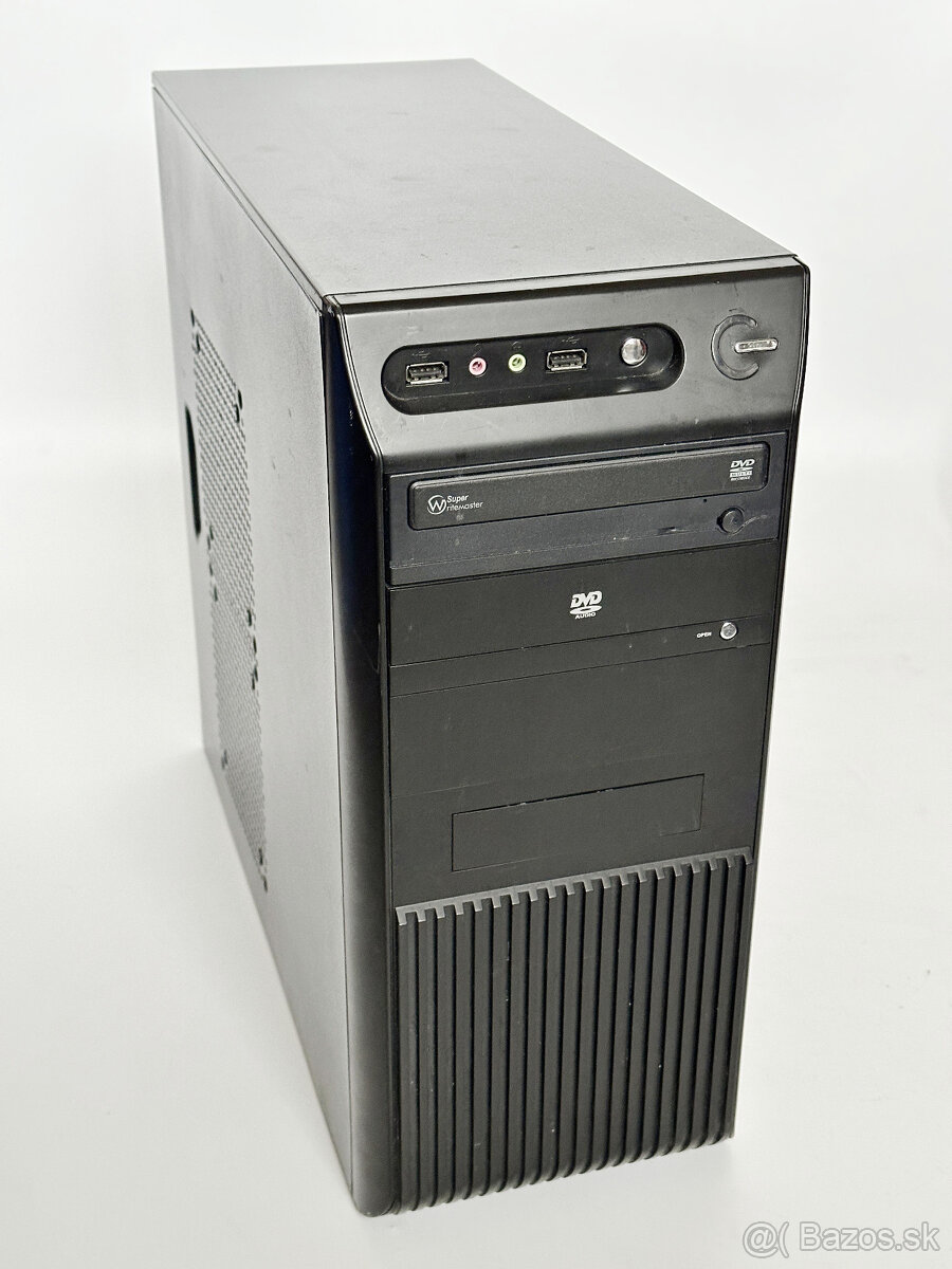 Počítač Henry s monitorom a príslušenstvom - 2