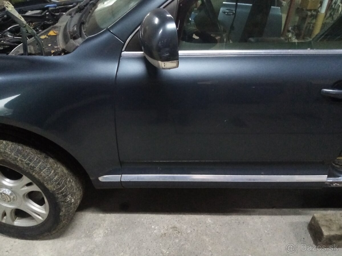 Predám diely VW Touareq 3.0tdi - 2