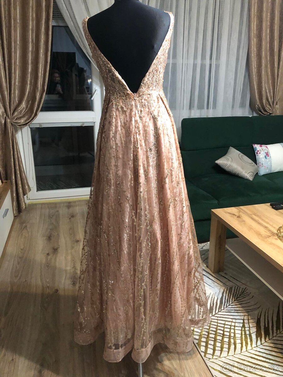 Spolocenske saty - 2