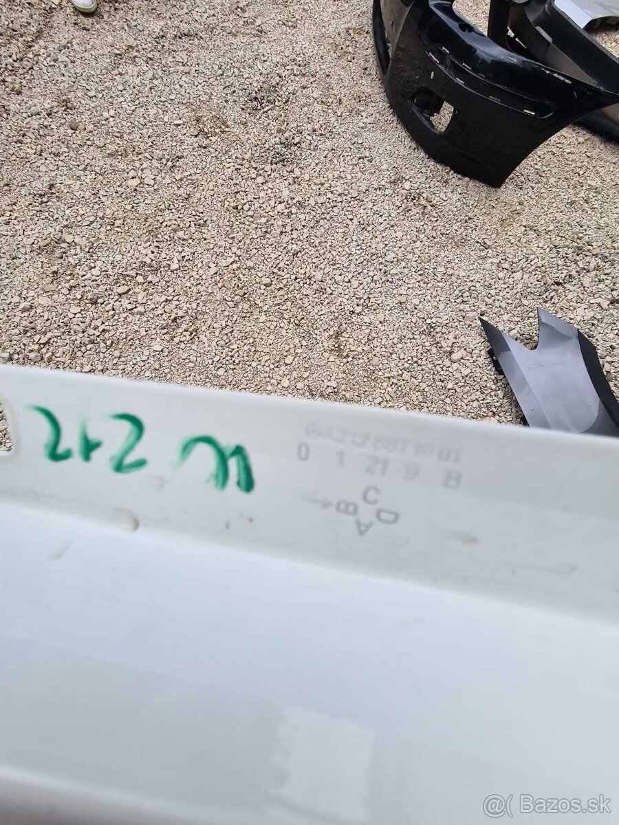 Predný blatník Mercedes Benz W212 - 2