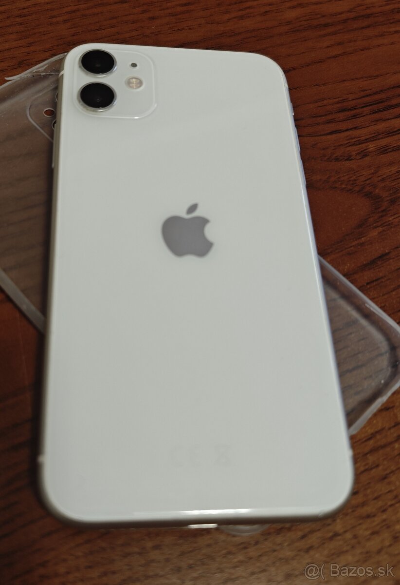 Apple iPhone 11 64GB - 2