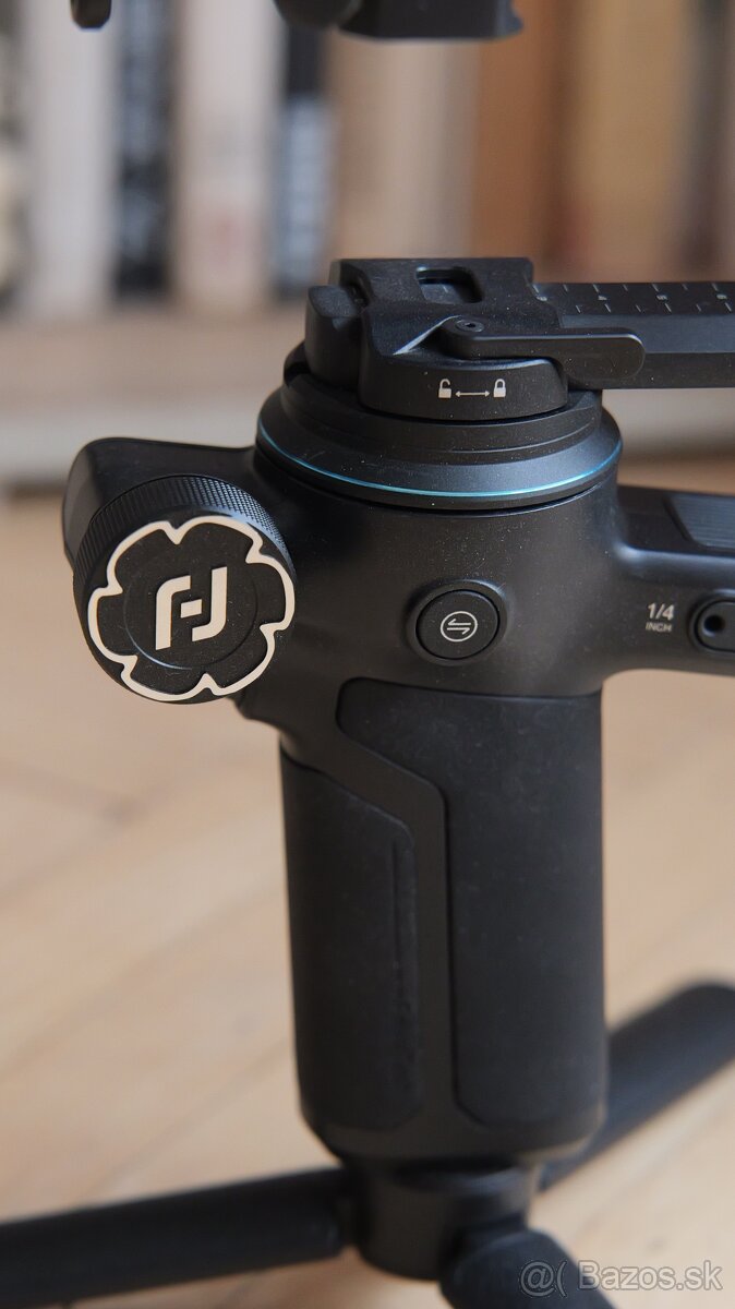 Feiyu SCORP 3 - Gimbal - 2