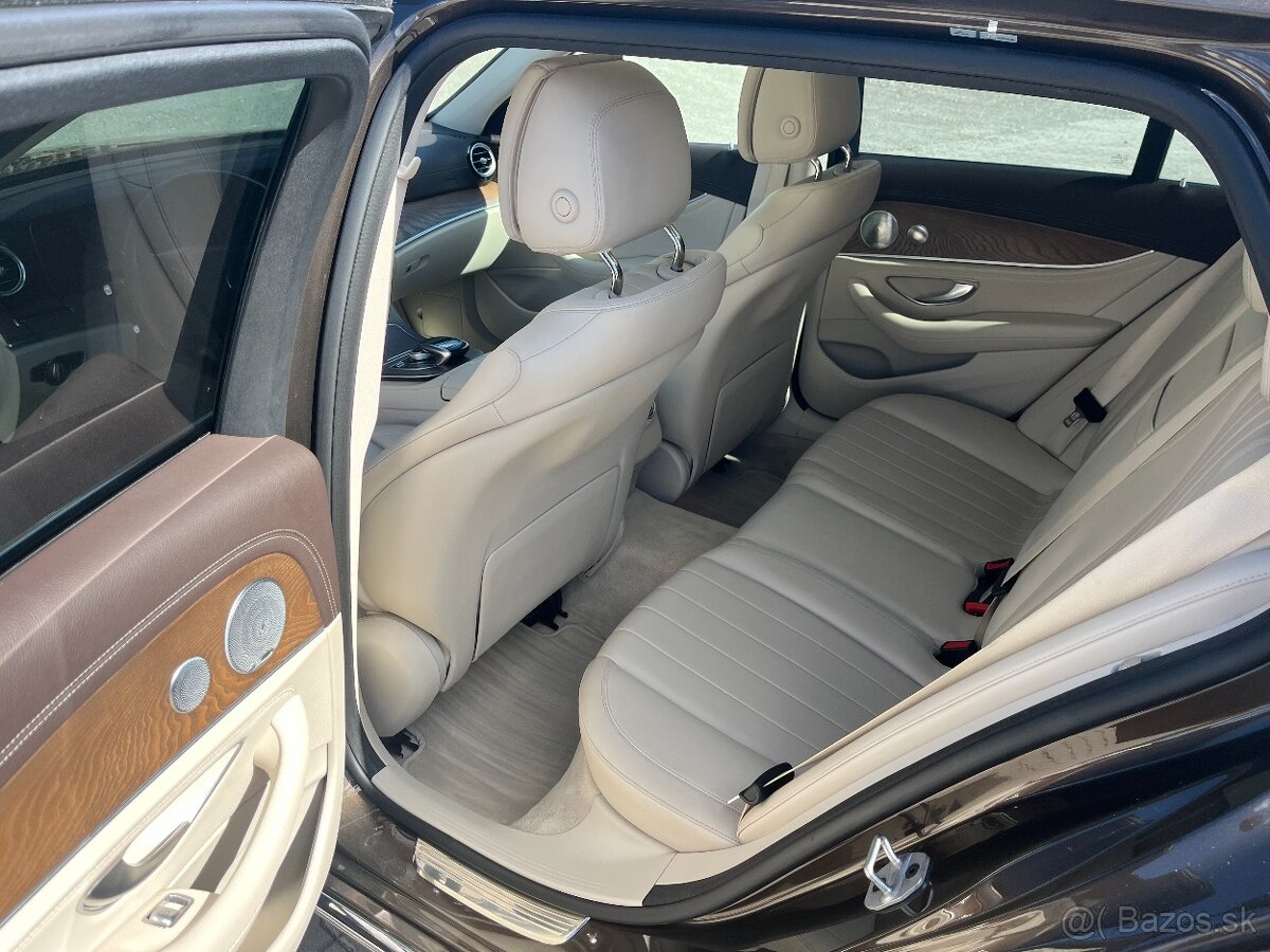 Mercedes-Benz E 350 - 4x4 - 2