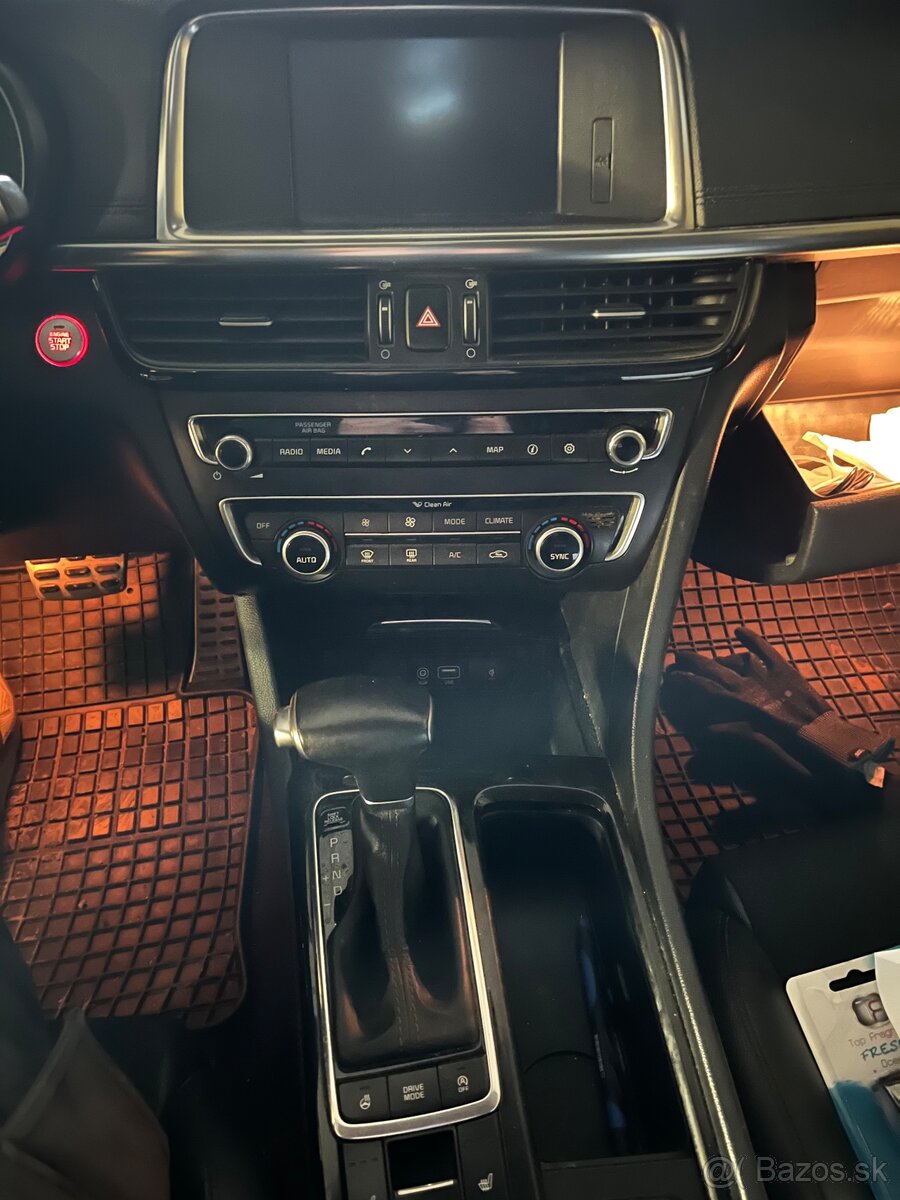 Rozpredam Kia Optima 4 - 2
