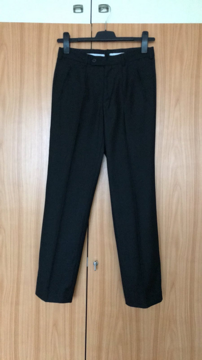 Čierny oblek SLIM veľ. 170/44 - 2