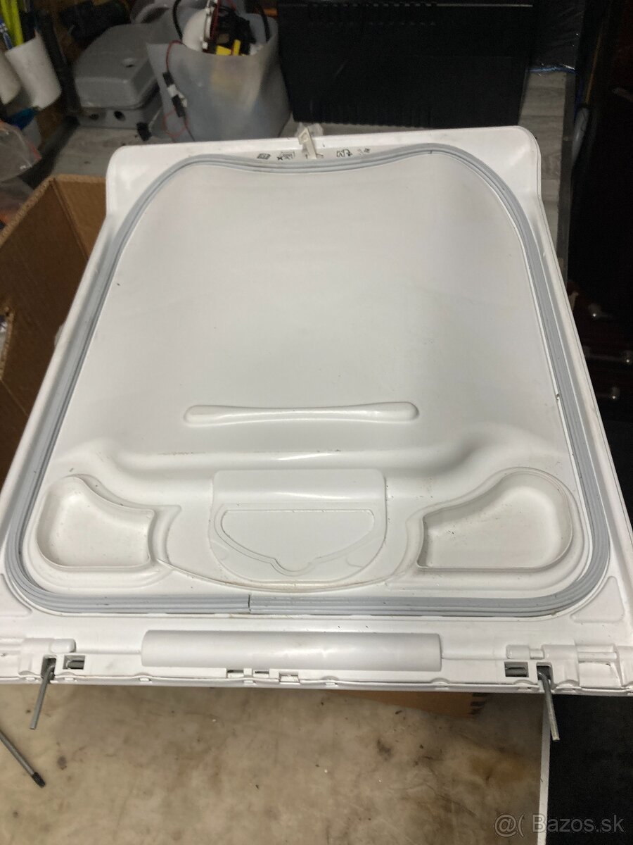 kompletne dvierka z vrchu plnenej práčky Electrolux - 2