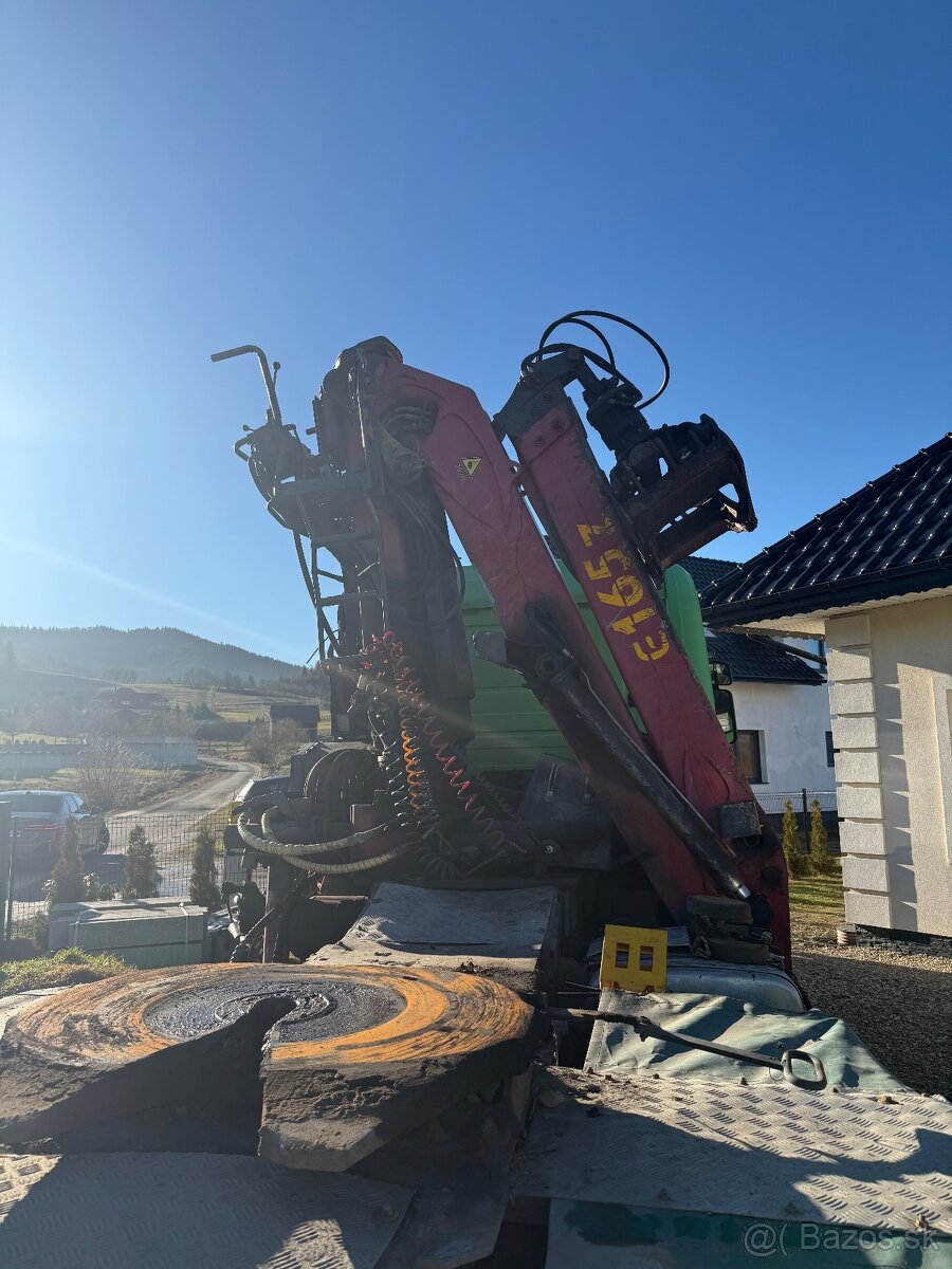 Scania P420 6x6 Lesovoz - 2