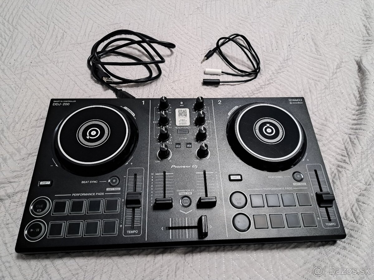 Pioneer ddj-200 - 2