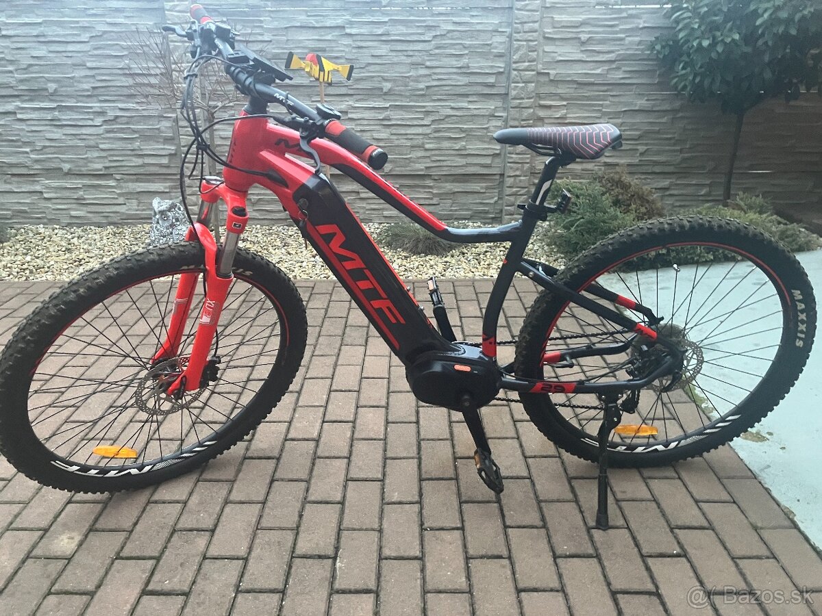 Dámsky a pánsky elektrobicykel - 2