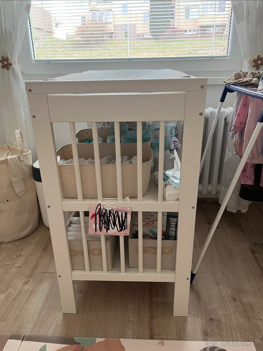 Prebalovací pult - 2