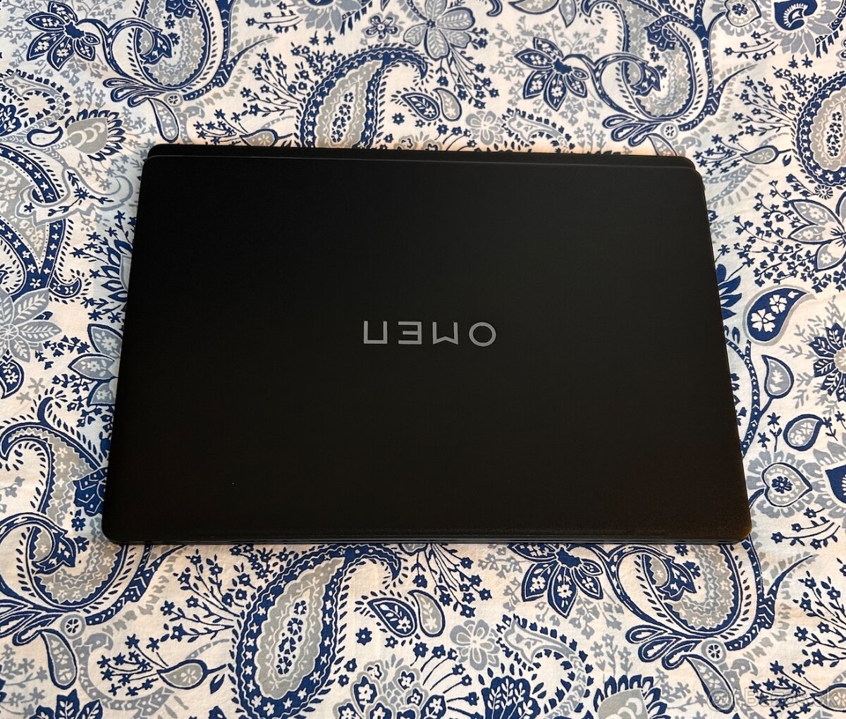 HP OMEN Transcend 14 (OLED displej, RTX 4060 GPU, 2 TB SSD) - 2