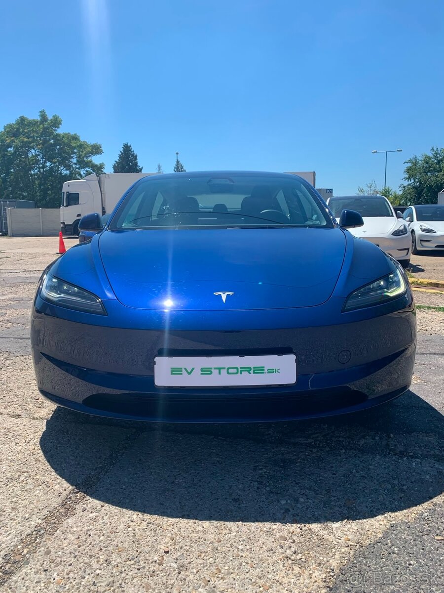 Tesla Model 3 2023 Long Range AWD / servis 5 ročná záruka / - 2