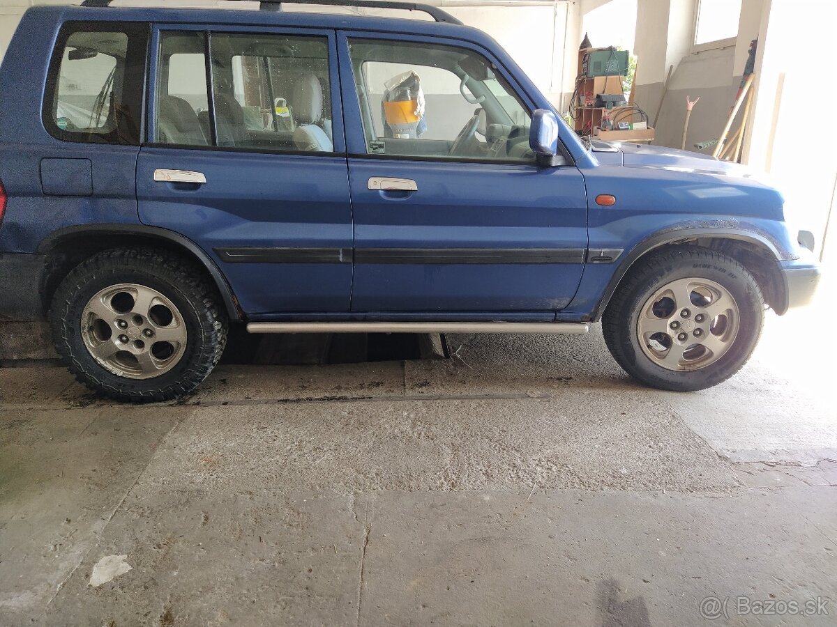 Pajero Pinin 2,0 - 2