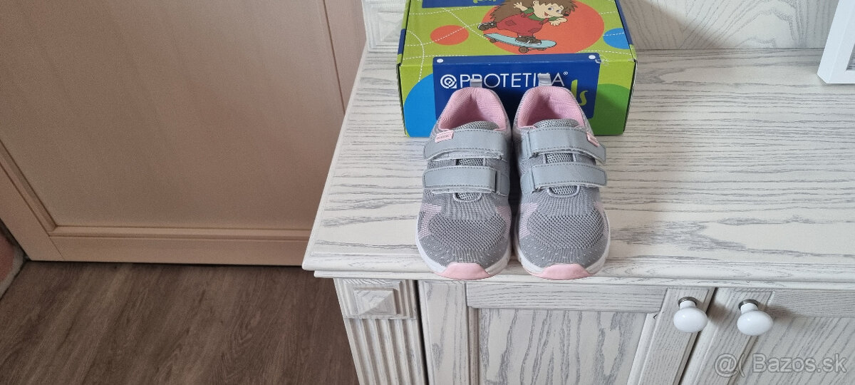 Protetika Lugo gris 31 - 2