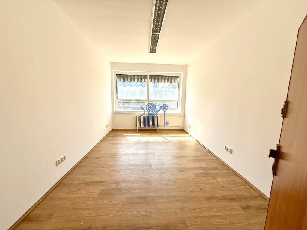 Na predaj – kancelárske priestory v centre BA, Dostojevského - 2