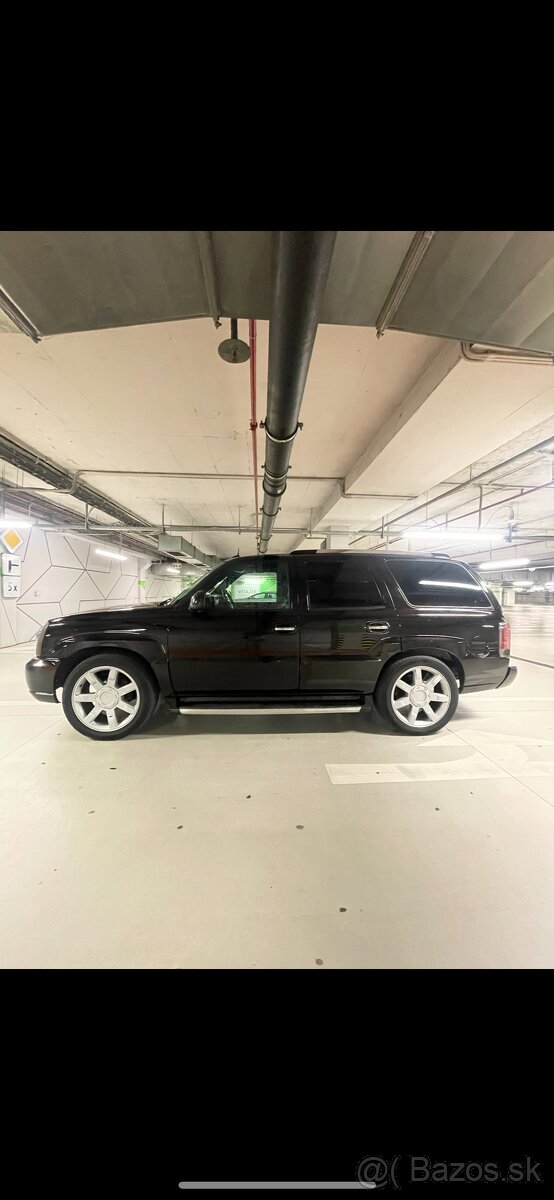Cadillac Escalade 6.0 V8 - 2