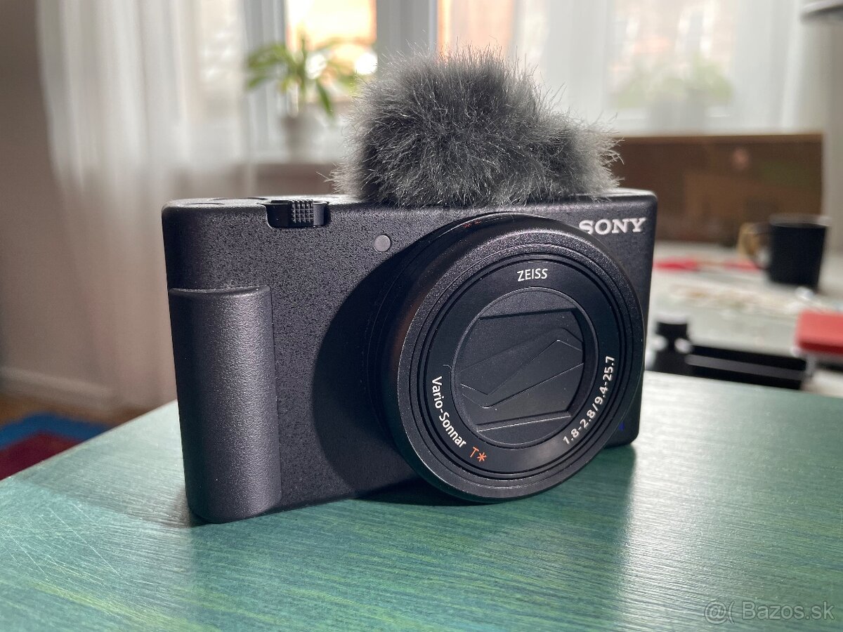 Sony zv-1 + príslušenstvo - 2