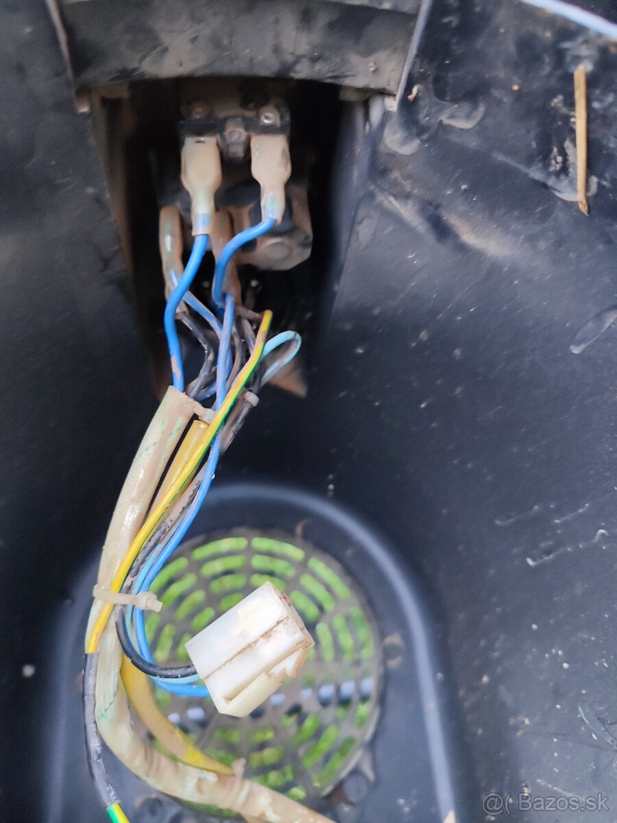 Torzo zo štiepkovačky Güde - 2