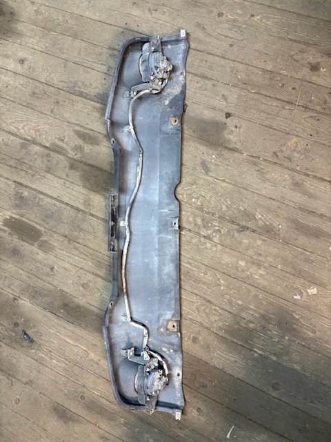 Predám predné hmlovky Suzuki JIMNY a spojler - 2