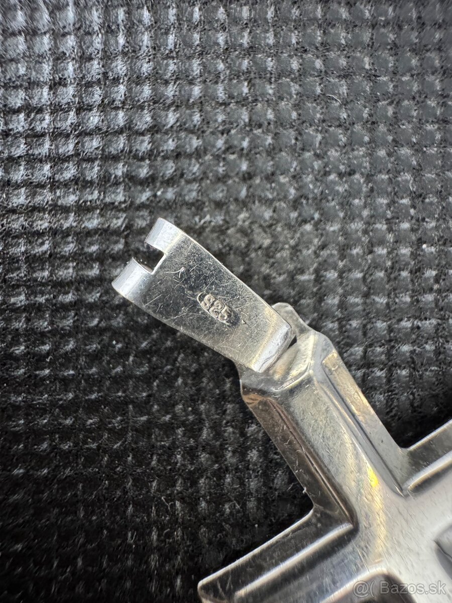 Strieborný krížik 925 - 2