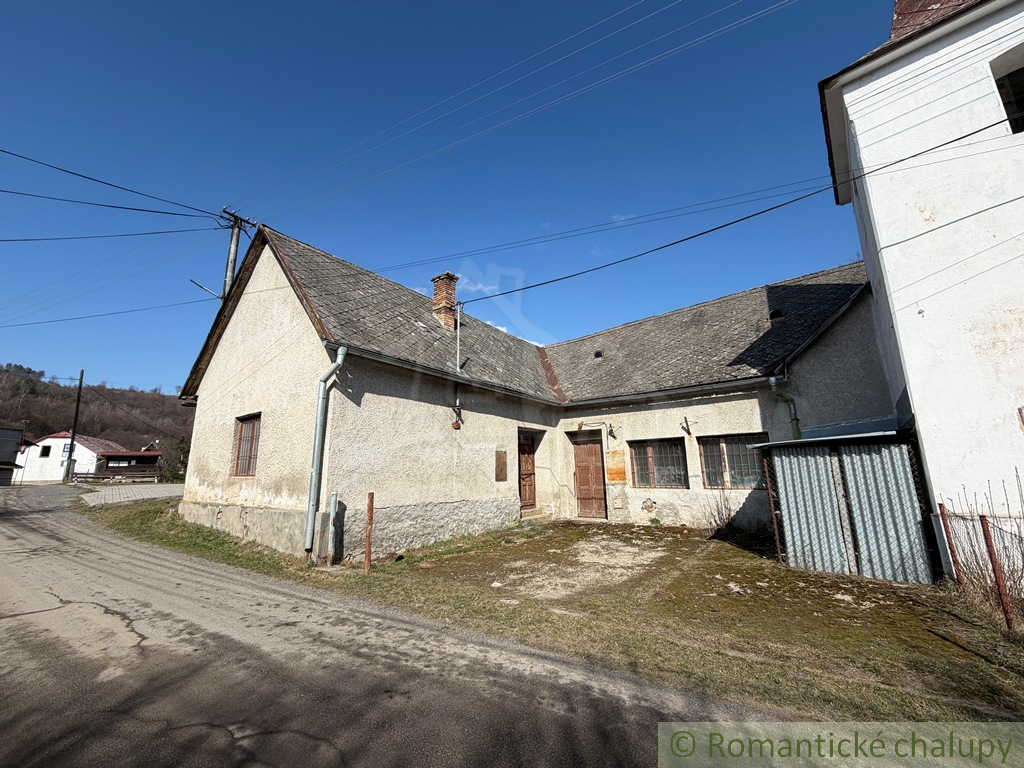 Objekt bývalej školy - 2