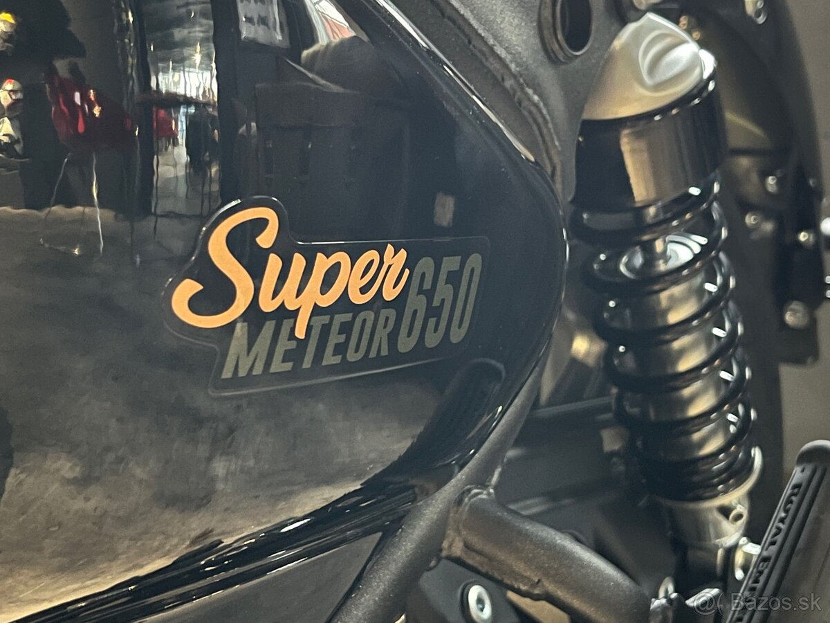 ROYAL ENFIELD SUPER METEOR 650 Interstellar Green - 2