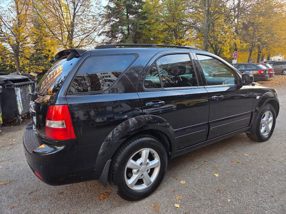 Na predaj KIA SORENTO 2.5 Crdi 125kw + ťažné - 2