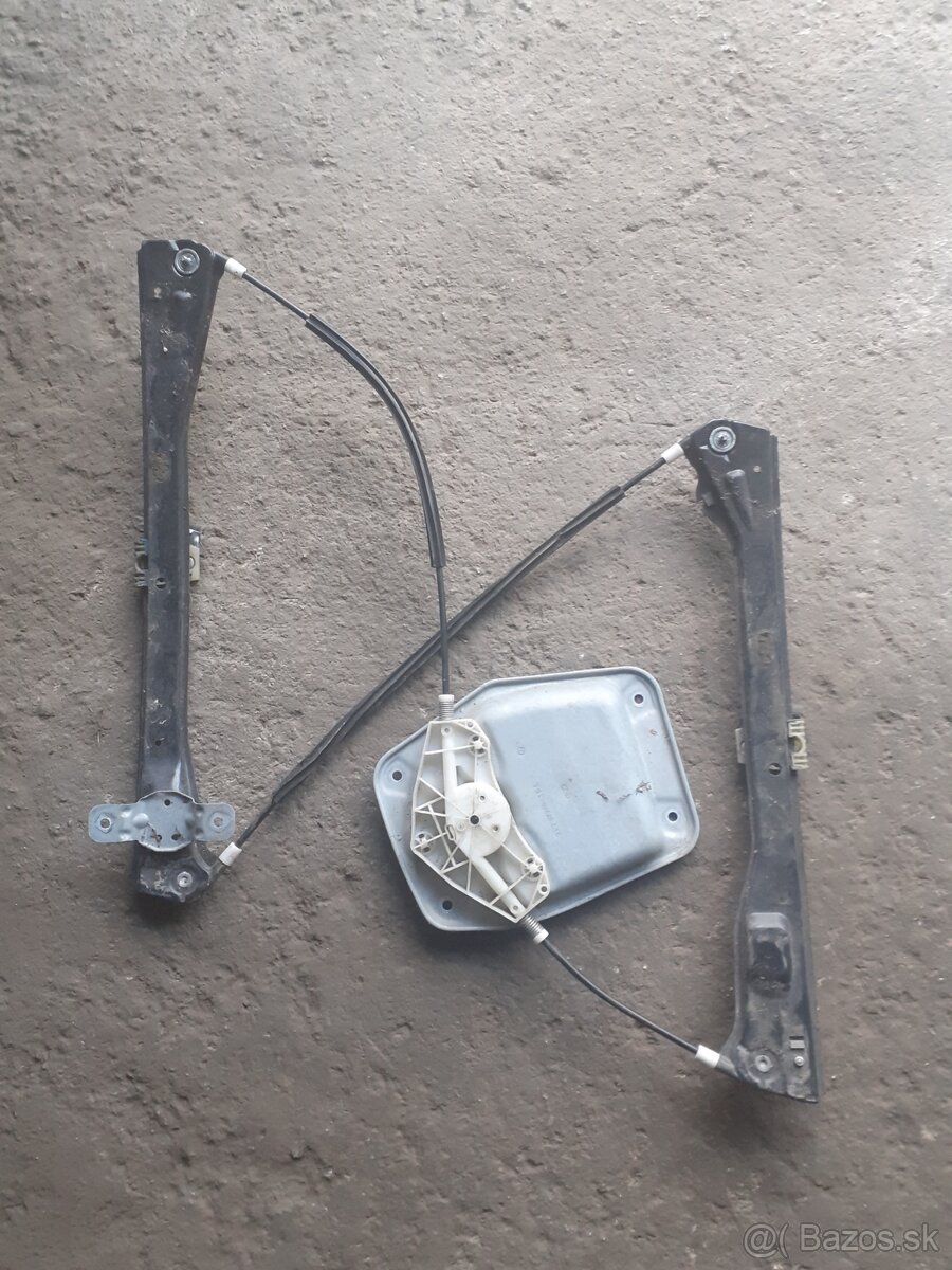 Volkswagen Golf V 1K5837461B - 2