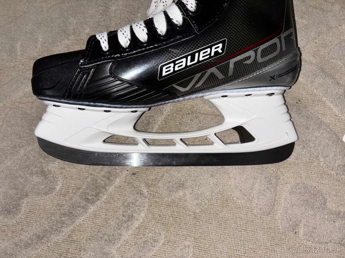Bauer Vapor 3x - 2
