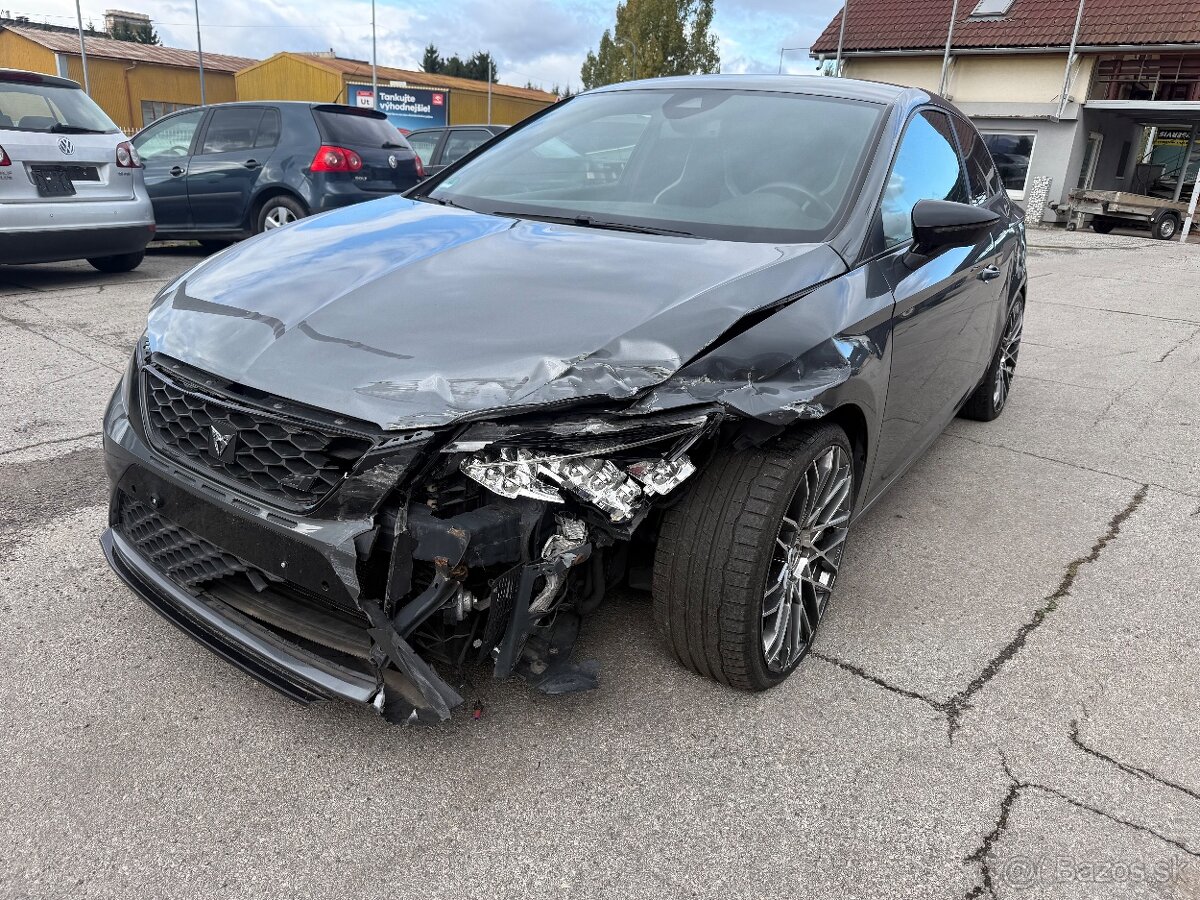 Predám-Rozpredam Seat Leon Cupra SC bez motora a prevodovky. - 2