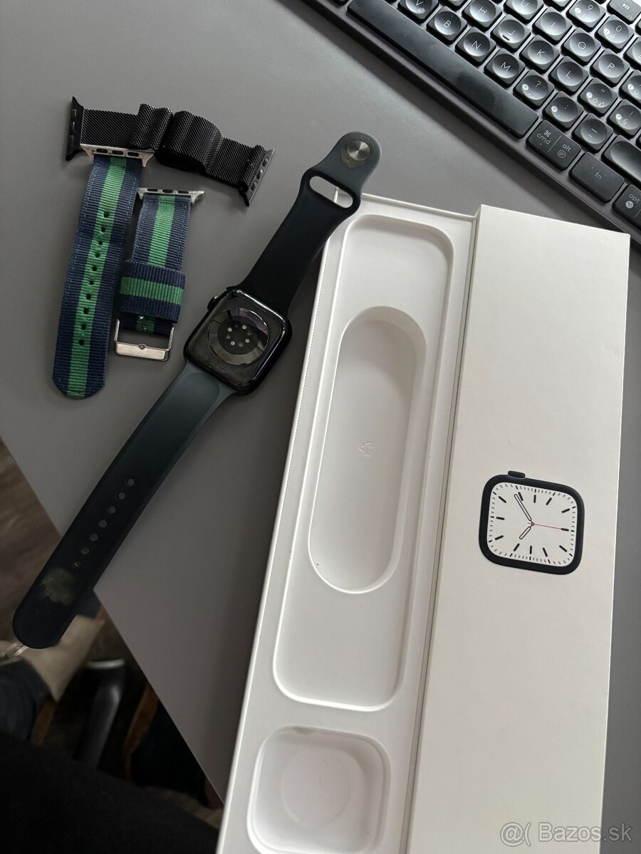 Apple watch Series 7 45mm Midnight Alu Mid Sport Band GPS - 2