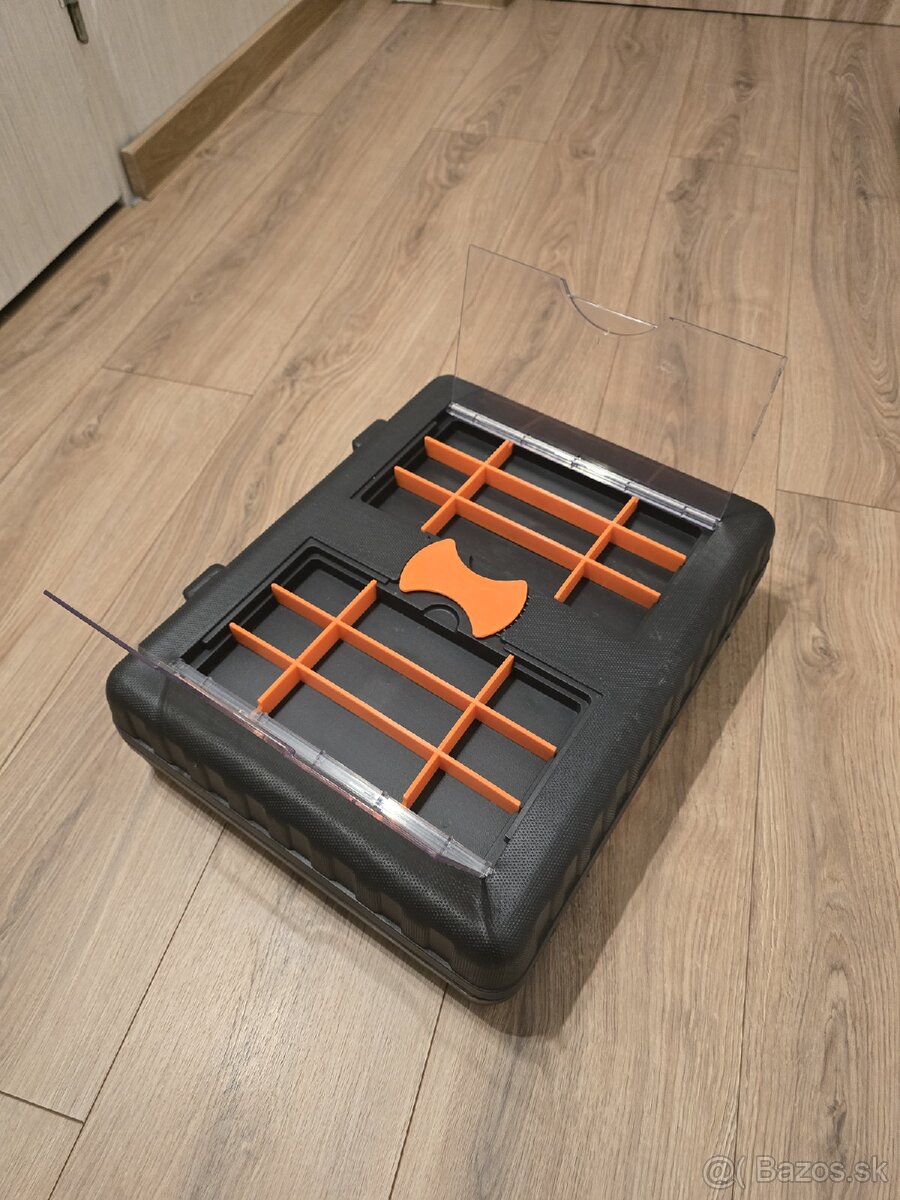 Kufrík s náradím - 2