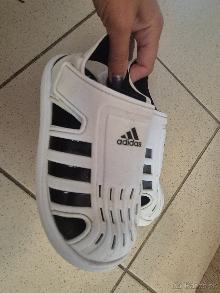 Adidas sandále - 2