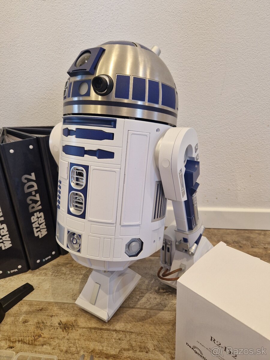 R2D2 - 2