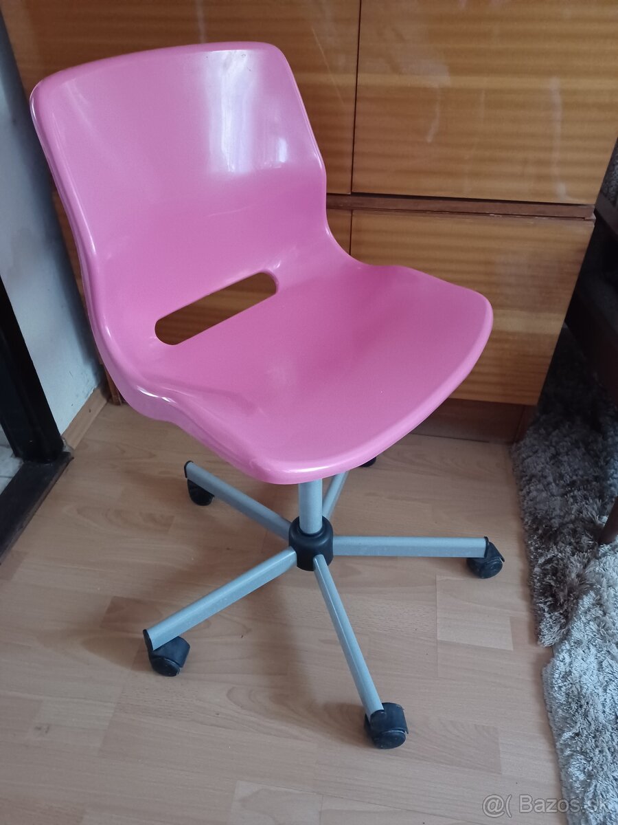 Predám detskú otočnú stoličku - 2