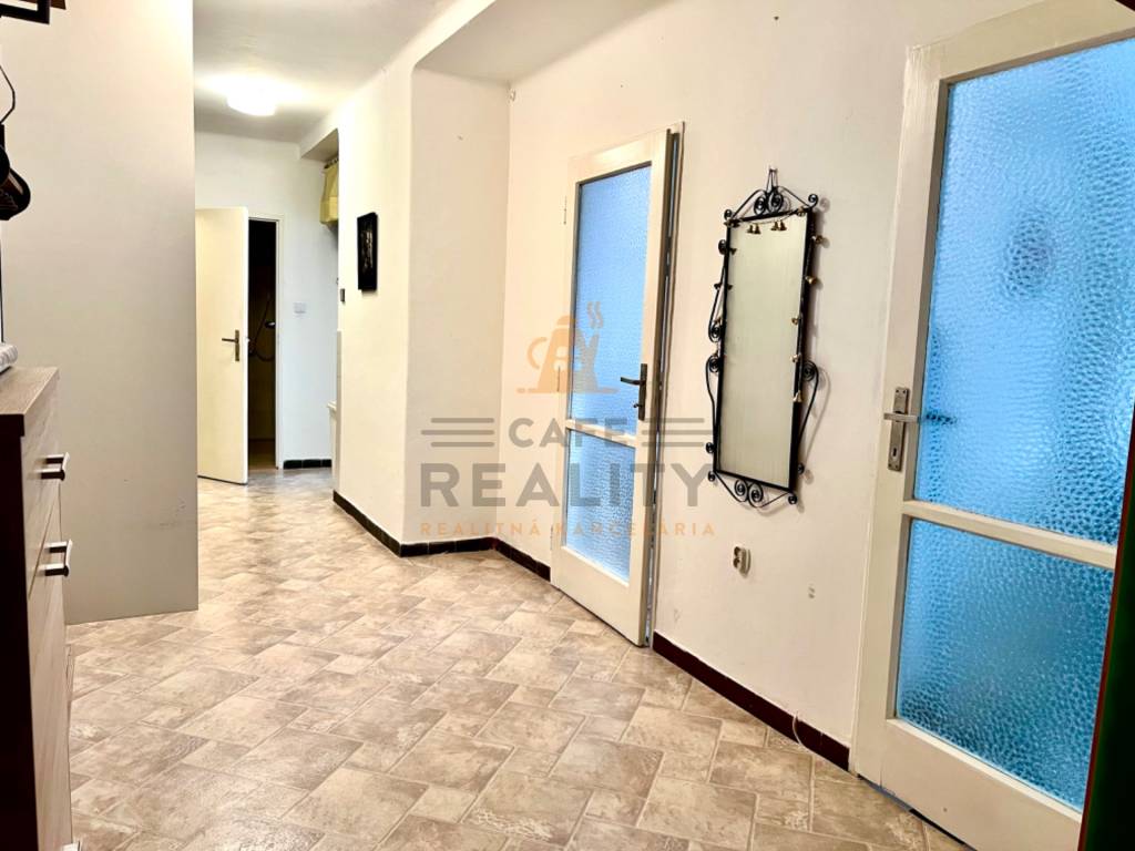 Na prenájom 2 izbový byt 62 m2, Bratislava, Staré Mesto, Bjö - 2